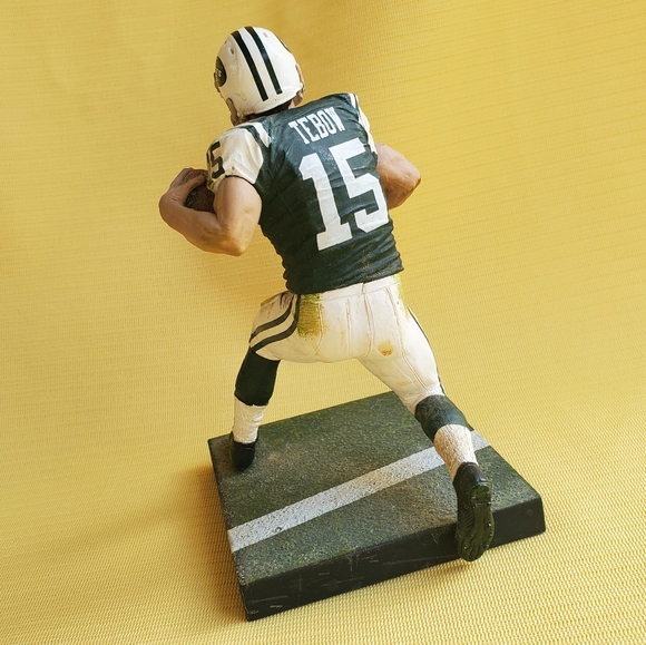 MacFarlane Tim Tebow #15 Action Figure - Picture 5 of 12